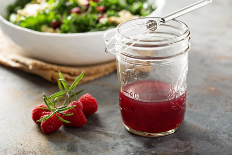 raspberry vinaigrette scaled
