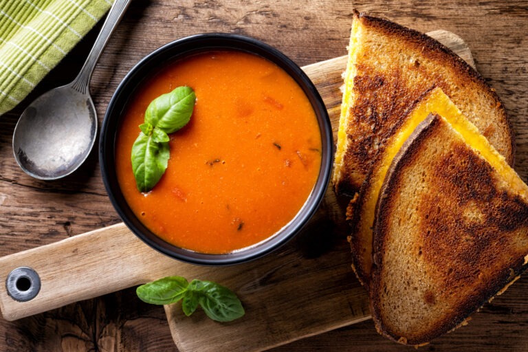 tomato soup and grilled cheese sandwich