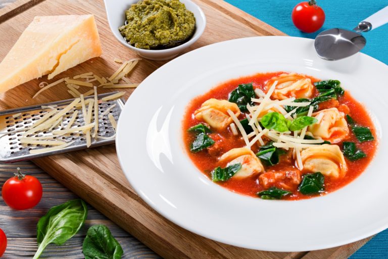 Spinach Tortellini Soup