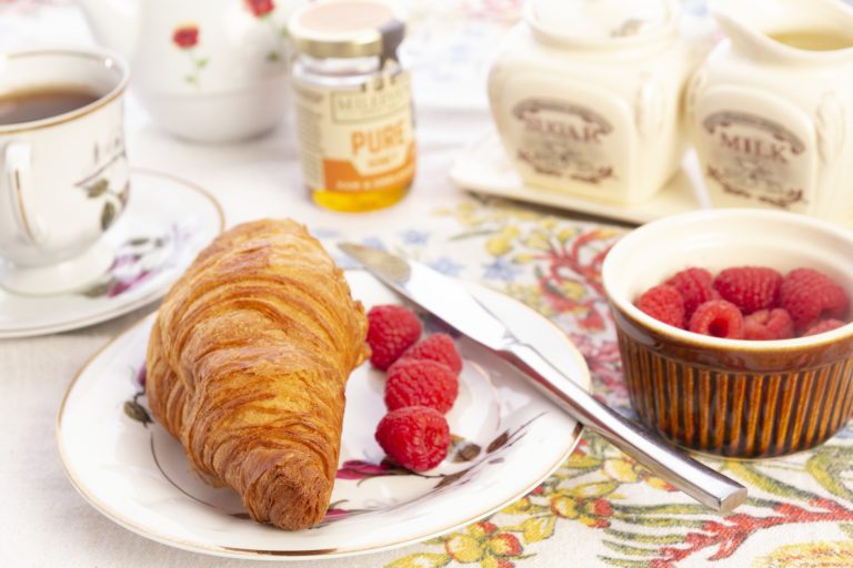 croissant g102052cd1 1920